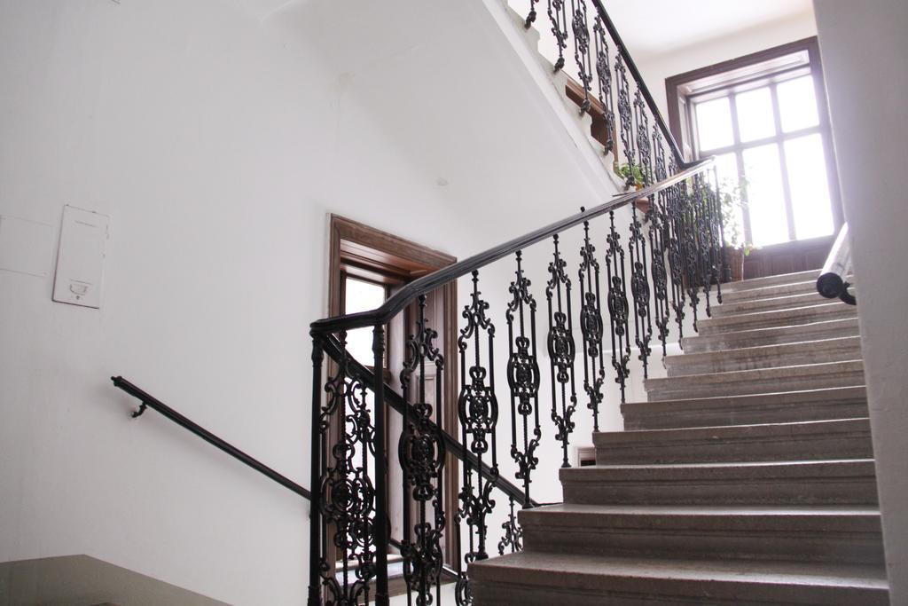 Checkvienna - Edelhof Apartments Экстерьер фото