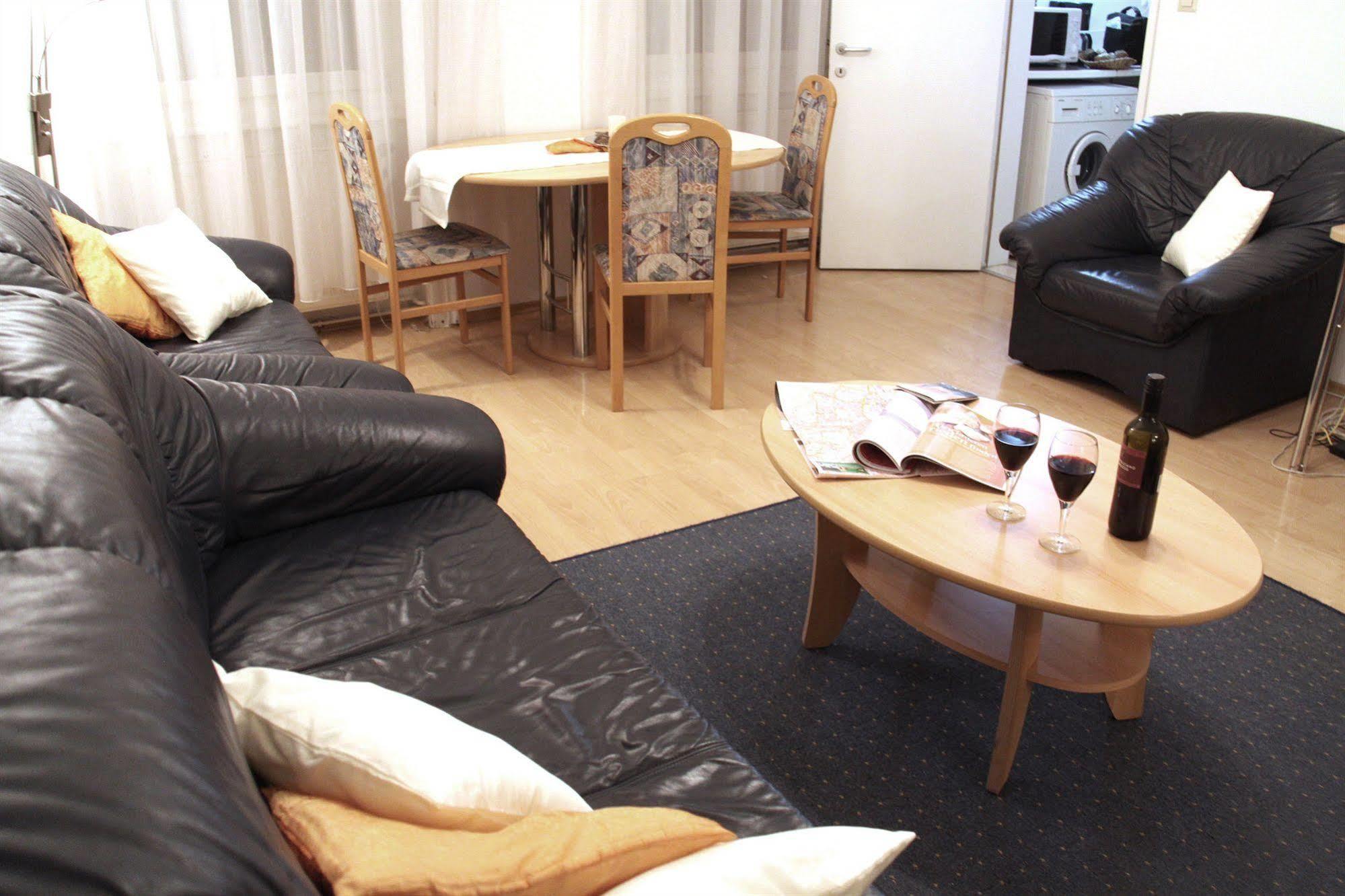 Checkvienna - Edelhof Apartments Экстерьер фото